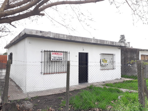 Oportunidad De Inversion En Moreno Sur, Casa Con Departamento A 14 Cuadras De La Estación Moreno