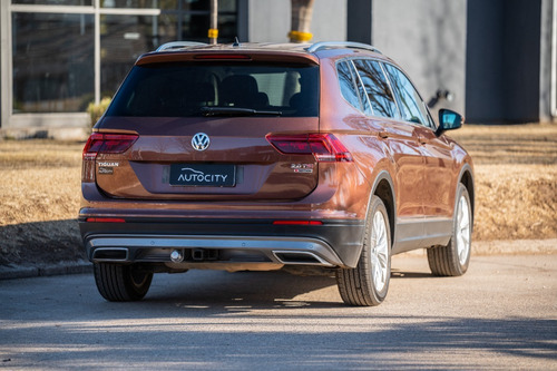 Imagen 2 de 18 de Volkswagen Tiguan