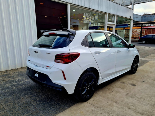 Imagen 11 de 25 de Nuevo Chevrolet Onix Rs 2023 1.0 Tur Color Manual 0km Smar1