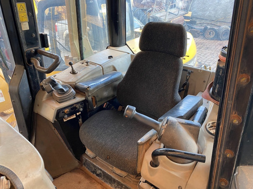 Imagem 3 de 11 de Trator De Esteira Caterpillar D6n Xl Ano 2014