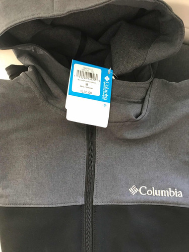 columbia barr lake hooded softshell