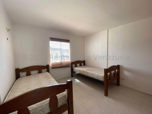 Imagen 22 de 30 de Casas En Alquiler En Avenida Intercomunal, Cabudare Lara * Codigo Flex : 22-27211 Mehilyn Perez 04145563884 / 04125190823 *