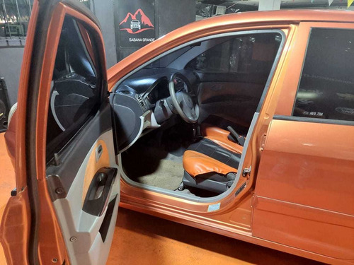Imagen 5 de 11 de Kia Picanto .