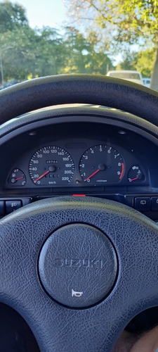 Imagen 10 de 14 de Suzuki Swift 1.3 Gti