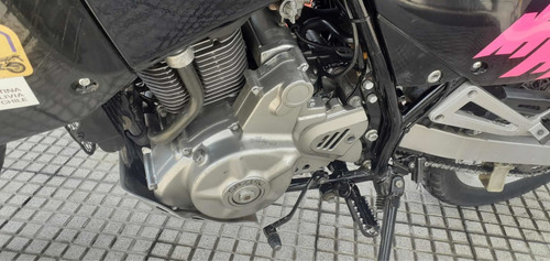 Imagen 10 de 12 de Suzuki Dr650