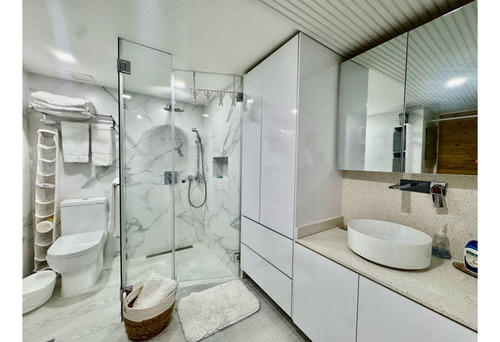 Se Alquila Apto 60m2 1h/1b/1p Camuri Grande