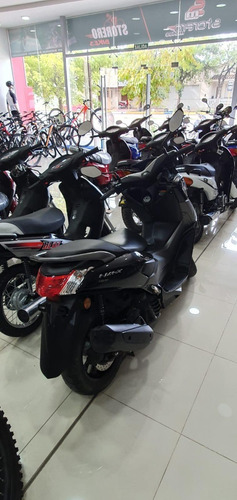 Imagen 14 de 15 de Yamaha Scooter Nm-x 155 Negra Abs N-max Excelente Estado