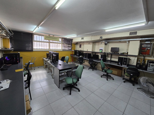 Oportunidad ! Se Vende Edificio De Oficinas En Córdoba