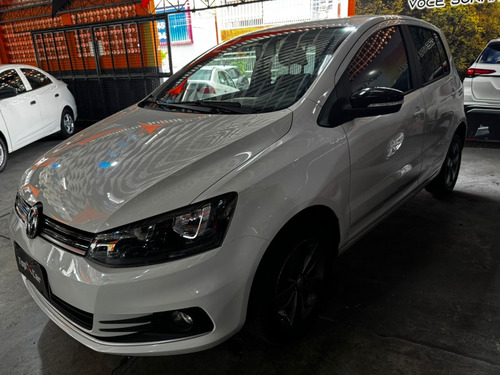 Volkswagen Fox 1.6 MSI TOTAL FLEX CONNECT 4P MANUAL