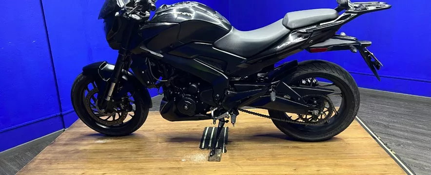 Bajaj Dominar 400 2023