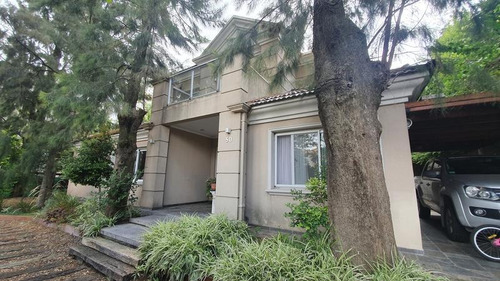 Imagen 7 de 30 de Singular Casa En Venta En El Exclusivo Barrio Privado Adrogue Chico