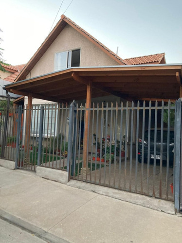 La Reserva, Casa Dos Pisos, Barrio Residencial