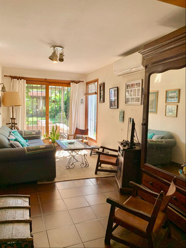 Venta De Casa En Carrasco