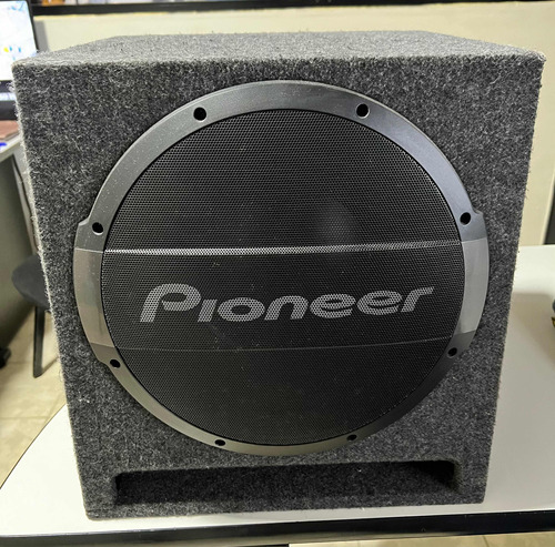 Bajo Pioneer 12 Amplificado