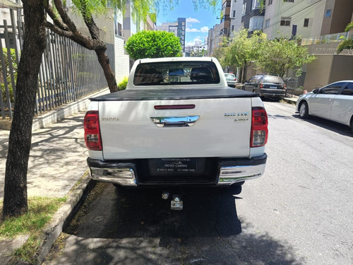 Toyota Hilux 2.8 SRV 4X4 CD 16V DIESEL 4P AUTOMÁTICO