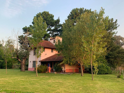 Casa Quinta Familiar En Barrio El Remanso, Cerca De Pilar. Con Pileta Y Gran Vista Al Campo. Ideal Para Pasar Un Fin De Semana De Campo Y Relax!