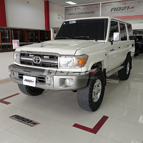 Toyota  Machito  Dubai 