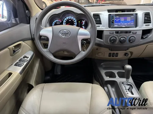 Toyota Fortuner Sr5 At 2700cc Aa 4x2 7psj