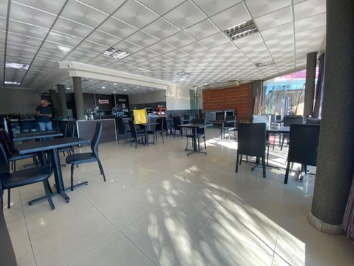 Imagen 3 de 12 de Importate Local Comercial En Alquiler A Metros De Nordelta