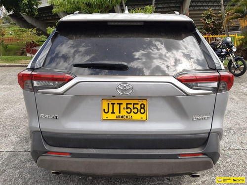 Toyota Rav4 2.5 Limited