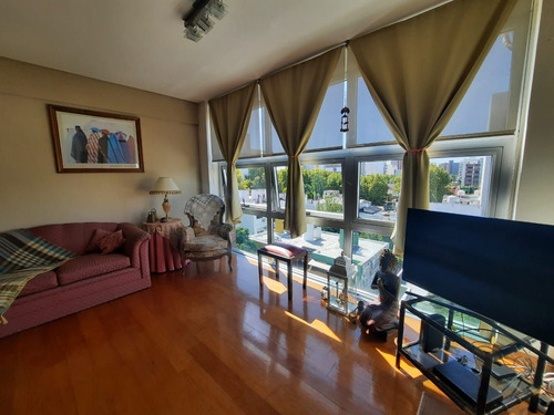 Departamento En Venta En Caseros Centro
