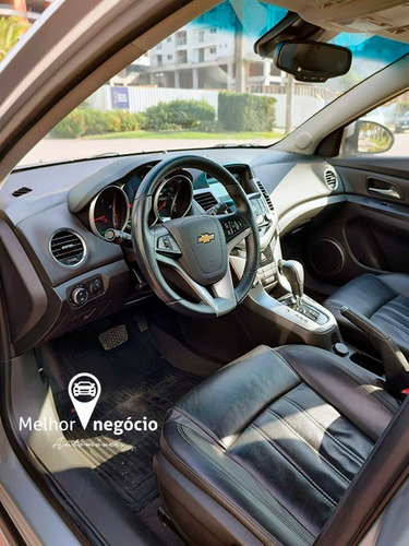 Imagem 11 de 20 de Chevrolet Cruze Sedan Lt 1.8 16v Flex Aut. 2016 Prata