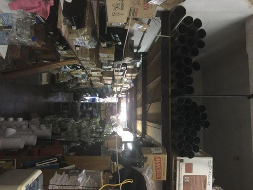 Local En Venta En Villa Lynch