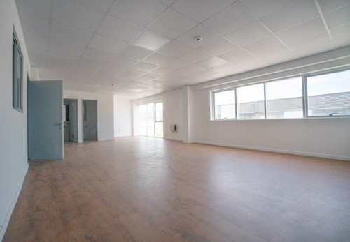Bodega + Oficina - El Montijo - Renca.