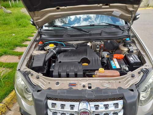 Fiat Strada 1.8 Adventure Locker Ce Flex 2p