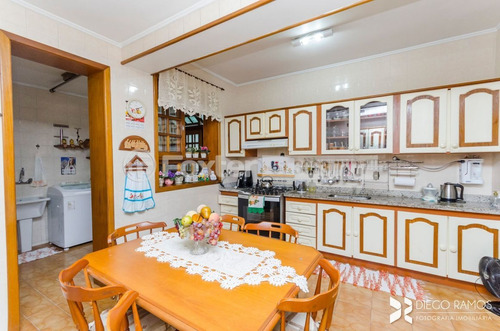 Apartamento, 3 Dormitórios, 187.26 M², Bom Fim - 206400