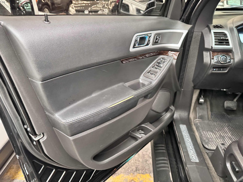 Ford Explorer 4.0 Limited V6 Sync 4x2 Mt