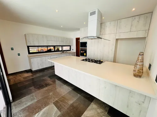 Casa En Venta En Veracruz Con Alberca Fracc. Playas Del Conchal.