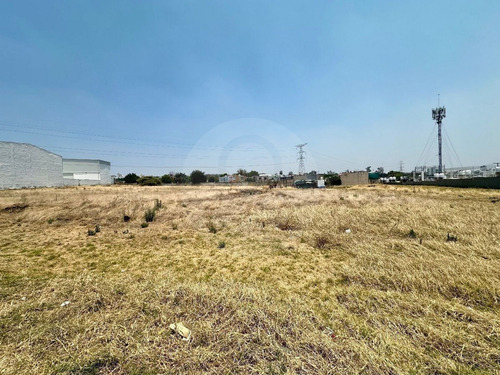 Terreno Comercial Renta 11,000 M2 Avenida Entrada Cañadas Zona Zapopan Jal