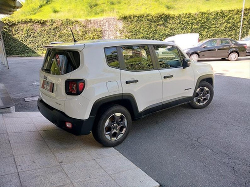 Imagem 4 de 7 de Jeep Renegade 1.8 16v Flex Sport 4p Manual