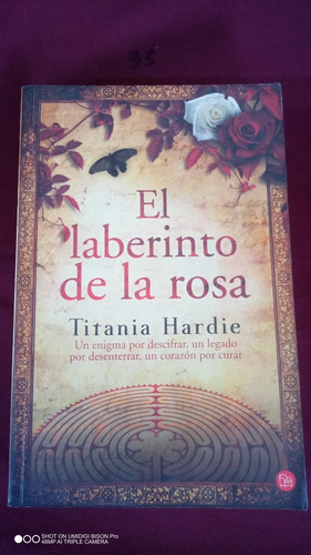 Libro El Laberinto De La Rosa. Titania Hardie