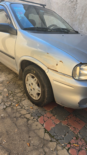 Chevrolet Corsa 4P base 1.6N