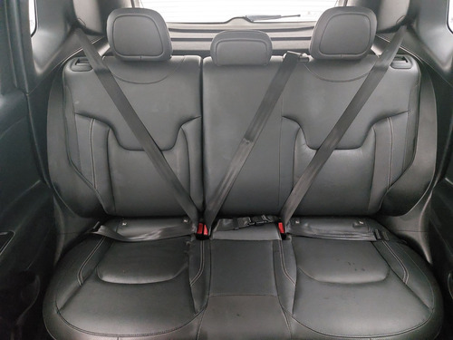 Jeep Renegade 1.8 16V FLEX LONGITUDE 4P AUTOMÁTICO