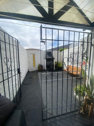 Triplex En Venta En Piñeyro