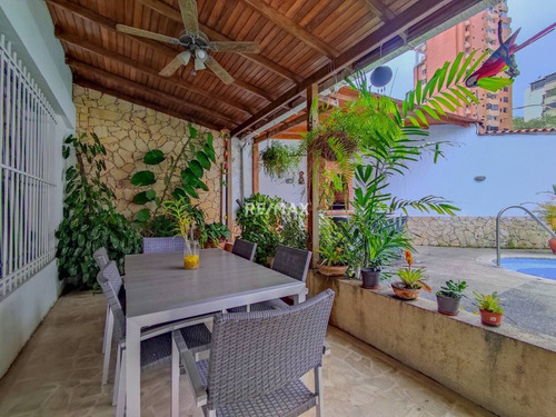 Imagen 11 de 23 de Exclusiva Casa Con Piso De Mármol En La Trigaleña, Daniela J.