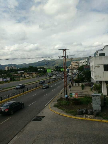 Imagen 5 de 6 de Consultorio Cerca Clínica Metropolitana Naguanagua