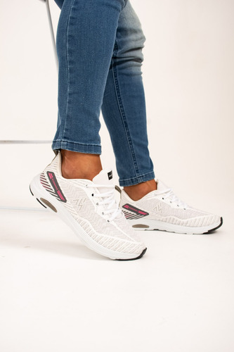 Zapatilla Running Hombre Deportiva Araquina Lima Cuero Eco