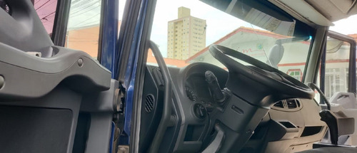 Iveco Tector 240e30 Ano 2019