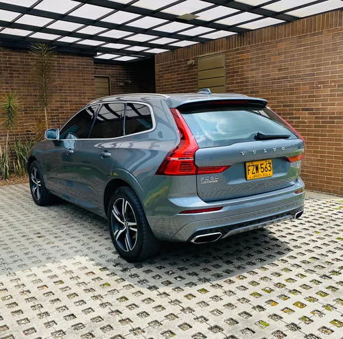 Volvo XC60 2.0 T5 Awd R-design