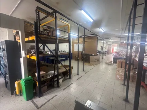 Arriendo Bodega Independiente Cerca A La C Mayorista En Itagui