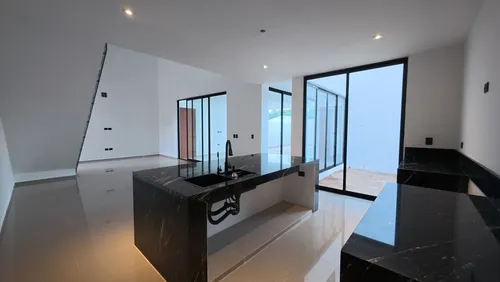 Casa En Venta Al Norte De Mérida, Entrega Inmediata