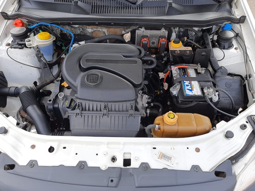 Imagem 11 de 15 de Fiat Strada Working 1.4