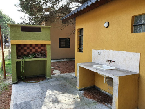 Casa Dos Ambientes A Estrenar - Financiada