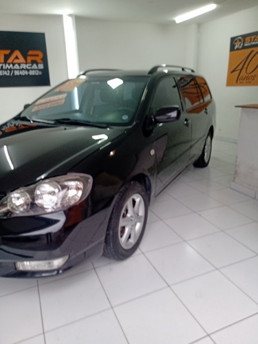 Imagem 2 de 10 de Toyota Fielder Sl