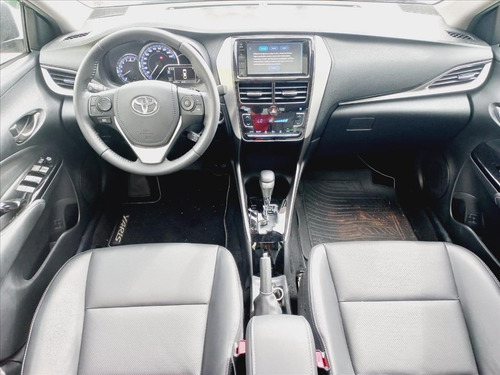 Imagem 9 de 15 de Yaris 1.5 16v Flex Sedan Xls Connect Multidrive