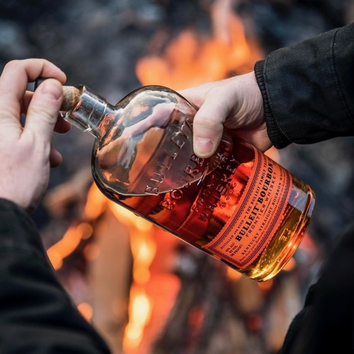 Imagen 2 de 10 de Whiskey Bulleit Bourbon 700ml. - Cuotas